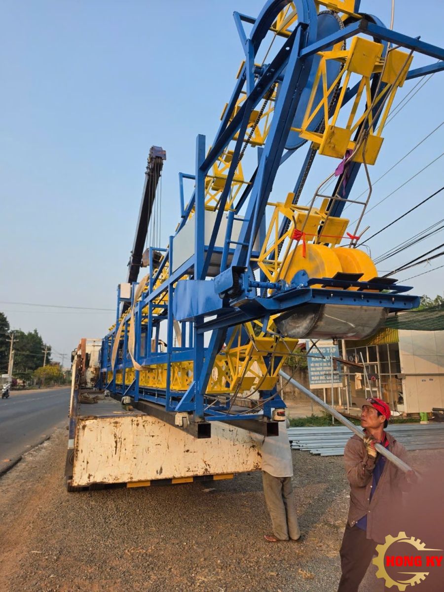 Máy dán thùng tự động – Góc nhìn 1