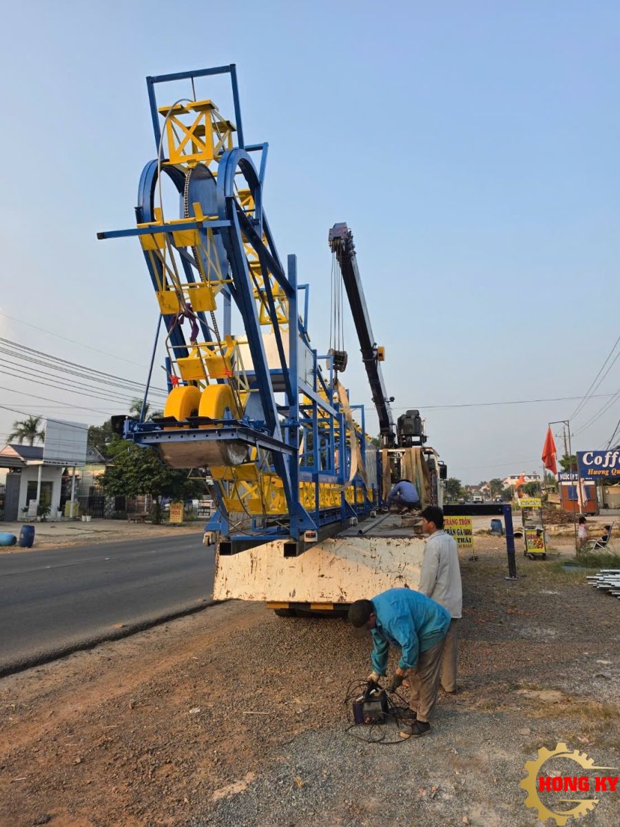Máy dán thùng tự động – Góc nhìn 2