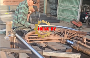 Máy uốn ống và Máy hàn tay đỡ ống xử lý 1 khuôn siêu tốc 