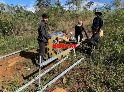 Lắp đặt Tàu 1 Ray trên đất Lào