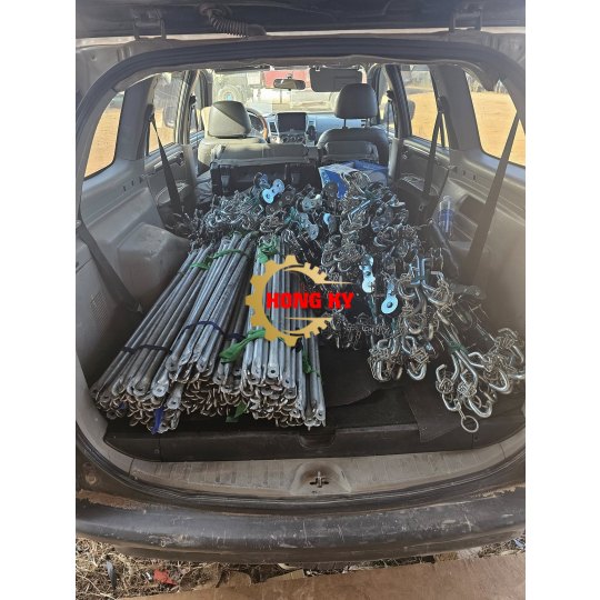 con lăn ròng rọc vận chuyển chuối