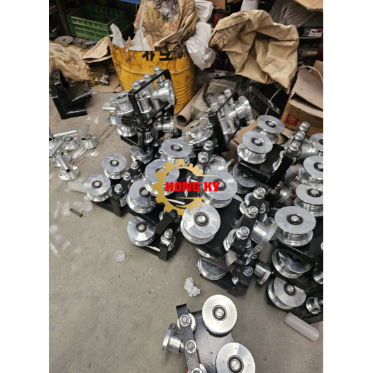 con lăn ròng rọc vận chuyển chuối 2