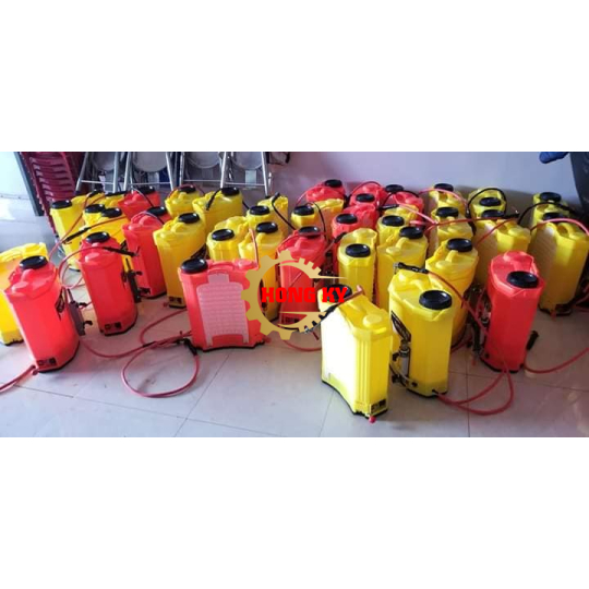 Bình chích bắp chuối 1